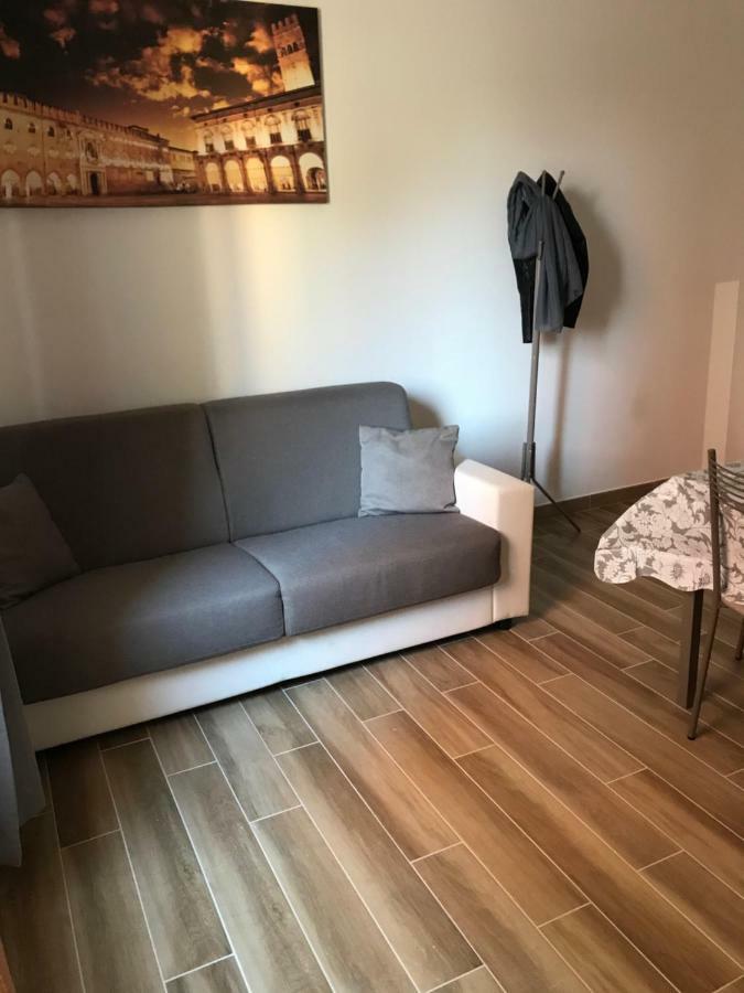 Santa Croce,14 Apartments Болонья Екстер'єр фото